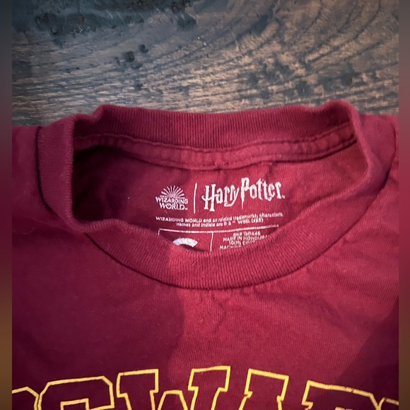 Wizarding World Harry Potter Tshirt - Picture 2 of 3